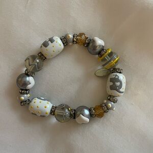 Elephant Charm Beaded Bracelet - Gray and Yellow